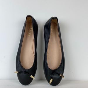 Tod’s black leather ballerinas in size 38.5